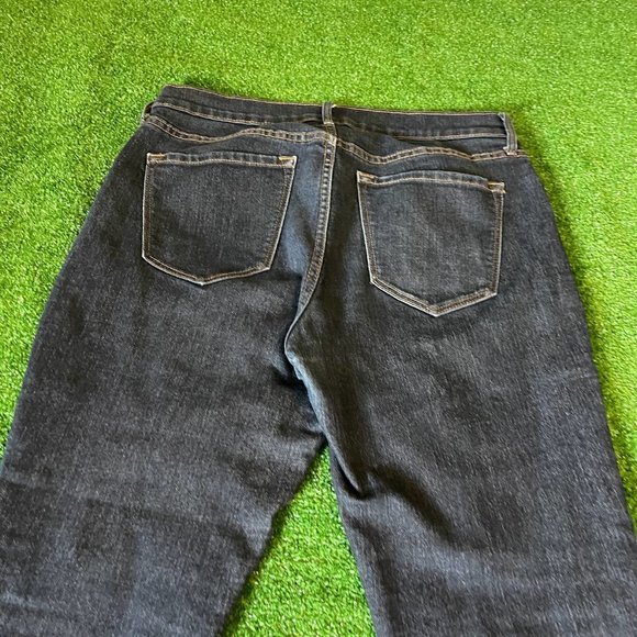 Old Navy Women's Original Mid Rise Slim Fit Mom Style Blue Jeans Pants Size 8 - Picture 11 of 11